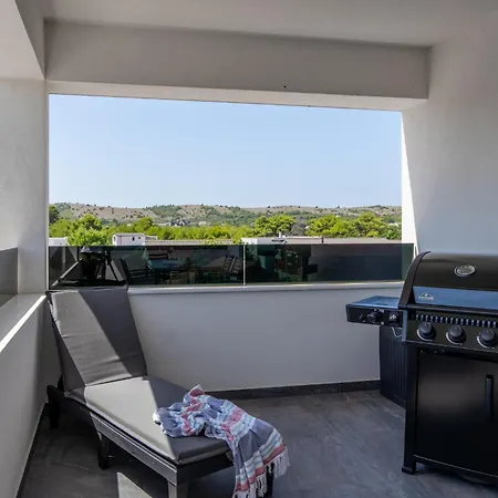 Apartment Diamond